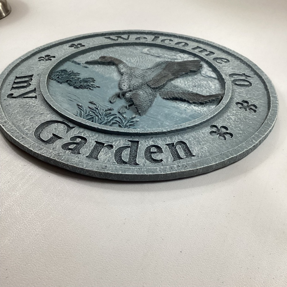 Welcome to my Garden Plastic Resin Yard Sign - Picture 2 of 7
